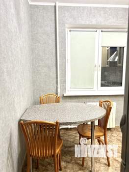 2-к квартира, вторичка, 47м2, 8/10 этаж