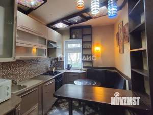 2-к квартира, вторичка, 55м2, 1/4 этаж