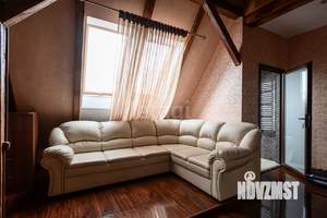 5-к квартира, вторичка, 165м2, 3/3 этаж