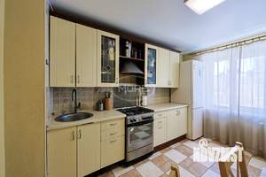3-к квартира, вторичка, 70м2, 4/10 этаж