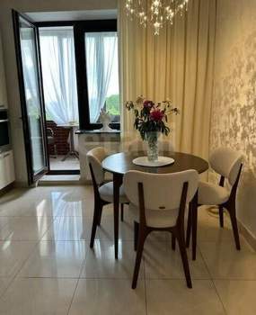 2-к квартира, вторичка, 85м2, 6/7 этаж