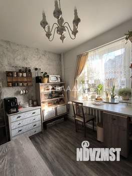 2-к квартира, вторичка, 53м2, 1/3 этаж