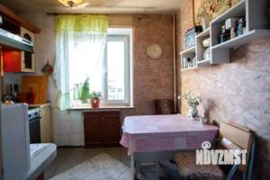 4-к квартира, вторичка, 74м2, 8/9 этаж