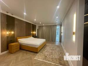 4-к квартира, вторичка, 159м2, 4/6 этаж