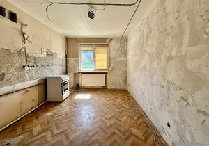 3-к квартира, вторичка, 102м2, 2/4 этаж