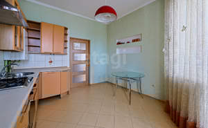 3-к квартира, вторичка, 97м2, 5/5 этаж