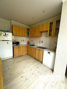2-к квартира, вторичка, 64м2, 2/9 этаж