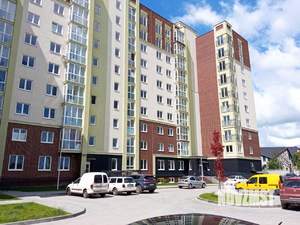 3-к квартира, вторичка, 78м2, 1/10 этаж