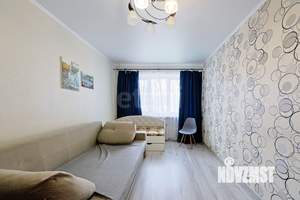 2-к квартира, вторичка, 40м2, 1/5 этаж