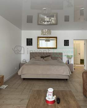2-к квартира, вторичка, 72м2, 3/9 этаж
