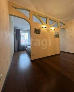 2-к квартира, вторичка, 92м2, 2/5 этаж