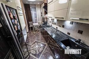 4-к квартира, вторичка, 96м2, 1/4 этаж