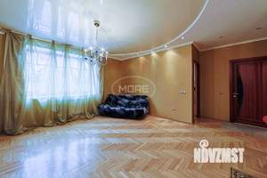 2-к квартира, вторичка, 68м2, 3/5 этаж