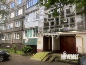 3-к квартира, вторичка, 63м2, 1/9 этаж