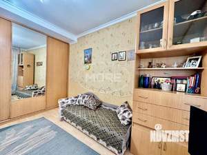 2-к квартира, вторичка, 70м2, 2/4 этаж