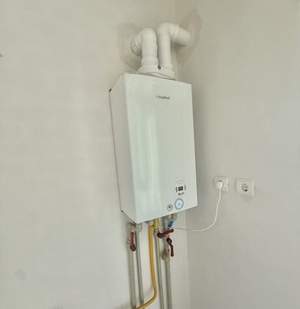 2-к квартира, вторичка, 64м2, 1/16 этаж