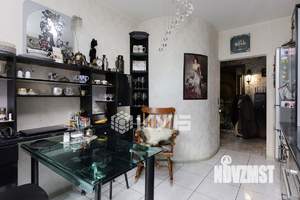 3-к квартира, вторичка, 98м2, 1/6 этаж