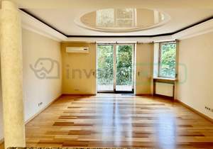 6-к квартира, вторичка, 195м2, 1/4 этаж