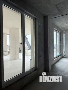 2-к квартира, вторичка, 126м2, 10/10 этаж