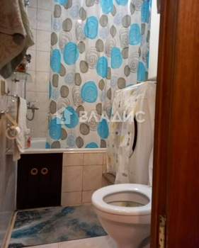 3-к квартира, вторичка, 58м2, 3/4 этаж