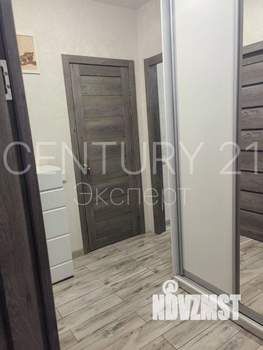 2-к квартира, вторичка, 56м2, 1/9 этаж