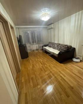 3-к квартира, вторичка, 63м2, 4/5 этаж