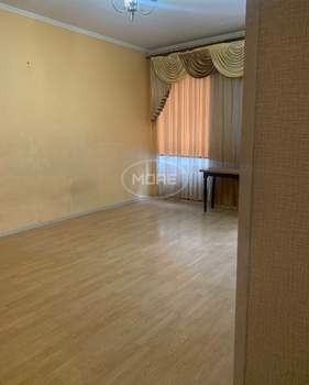 3-к квартира, вторичка, 88м2, 1/3 этаж