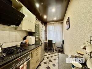 3-к квартира, вторичка, 54м2, 1/3 этаж