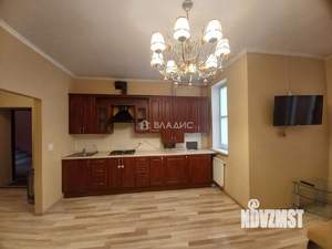 4-к квартира, вторичка, 159м2, 1/4 этаж