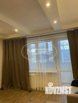 1-к квартира, вторичка, 37м2, 3/5 этаж