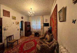 2-к квартира, вторичка, 60м2, 1/3 этаж