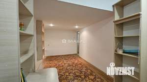 3-к квартира, вторичка, 74м2, 1/1 этаж