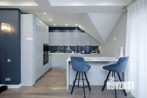 3-к квартира, вторичка, 125м2, 3/3 этаж