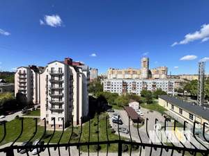3-к квартира, вторичка, 106м2, 8/9 этаж
