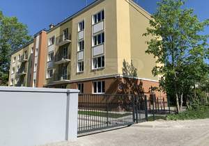 3-к квартира, вторичка, 74м2, 4/4 этаж