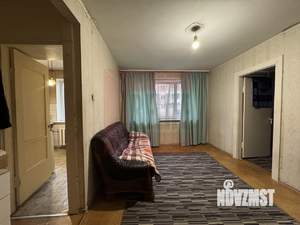 2-к квартира, вторичка, 44м2, 1/5 этаж