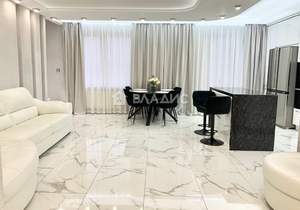 4-к квартира, вторичка, 117м2, 6/6 этаж