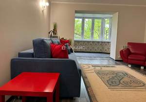 2-к квартира, вторичка, 65м2, 4/4 этаж