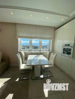 2-к квартира, вторичка, 74м2, 9/10 этаж