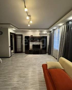 1-к квартира, вторичка, 53м2, 3/5 этаж