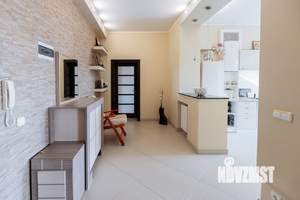 2-к квартира, вторичка, 84м2, 7/9 этаж