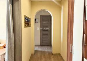 3-к квартира, вторичка, 75м2, 1/9 этаж