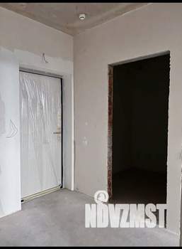 Студия квартира, вторичка, 136м2, 6/8 этаж