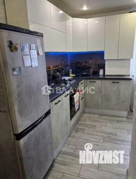 2-к квартира, вторичка, 43м2, 3/3 этаж