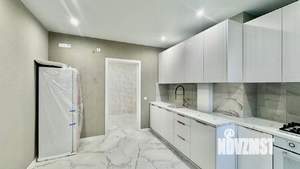 2-к квартира, вторичка, 54м2, 1/10 этаж