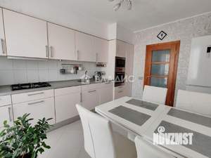 3-к квартира, вторичка, 81м2, 4/7 этаж