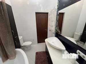 2-к квартира, вторичка, 63м2, 3/3 этаж