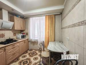 3-к квартира, вторичка, 64м2, 1/5 этаж