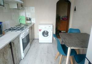 3-к квартира, вторичка, 64м2, 6/9 этаж