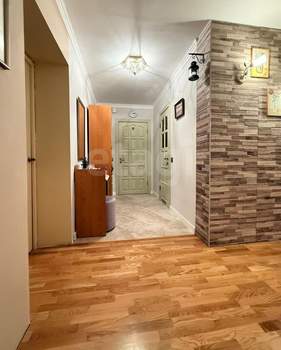 3-к квартира, вторичка, 62м2, 4/5 этаж